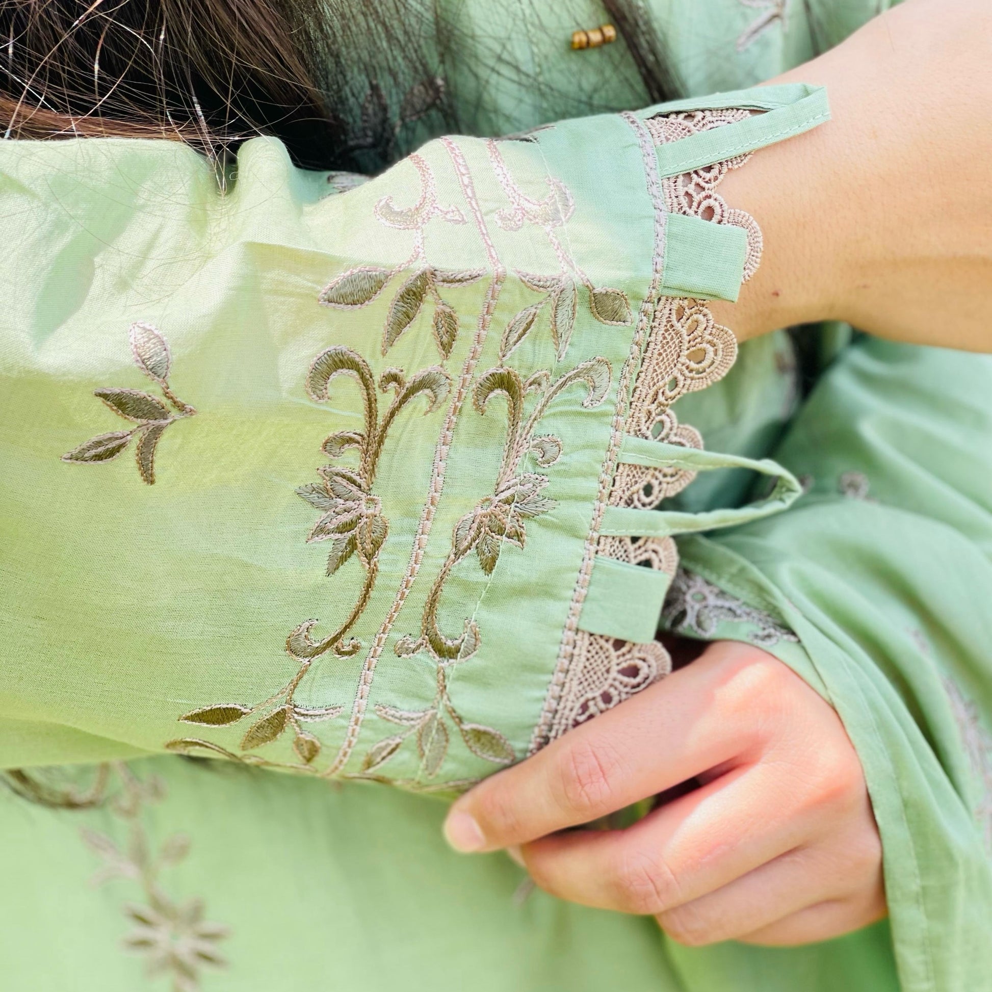 Three Piece Embroidery Unstitched Suit
