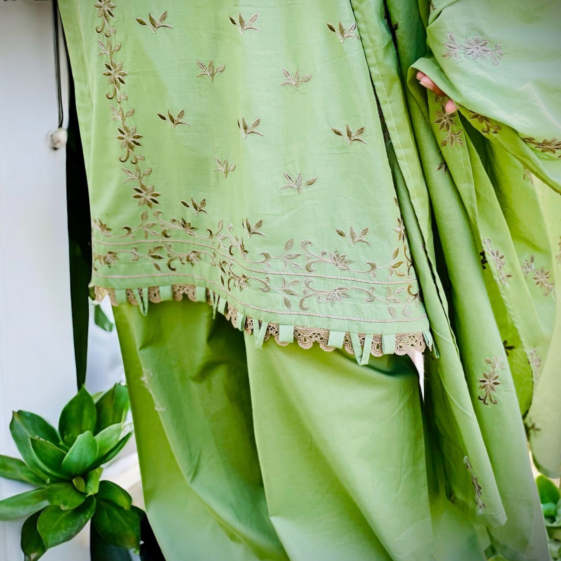 Three Piece Embroidery Unstitched Suit